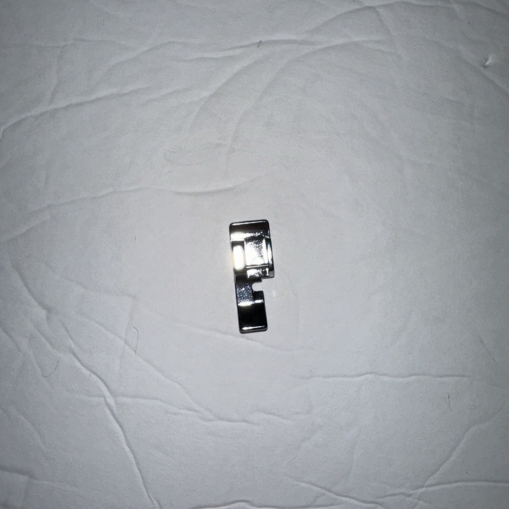KENMORE Zipper  Foot Fits Kenmore‎ Model 15212